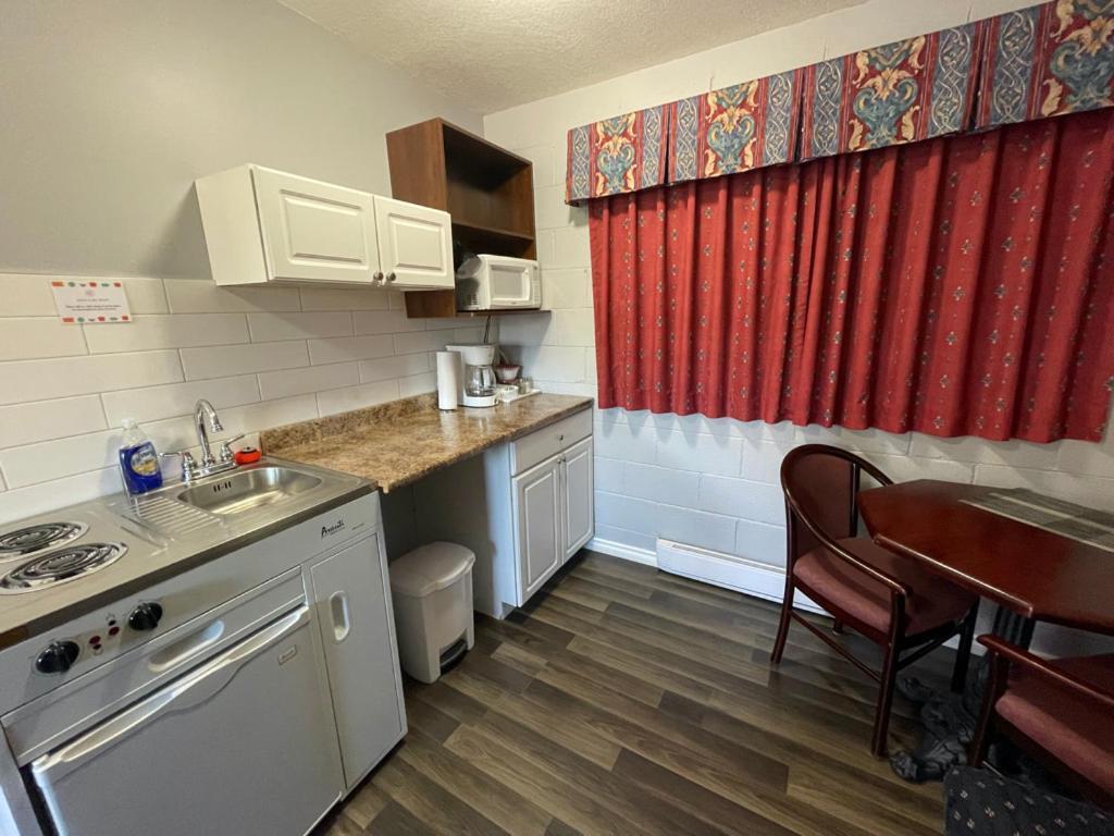 Arrow Motel